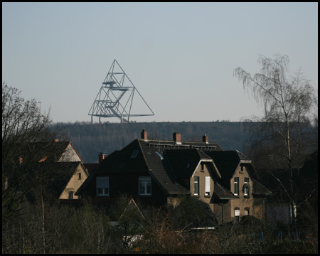 Aussicht über Batenbrock auf den Tetraeder Bottrop