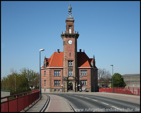 Altes Hafenamt in Dortmund