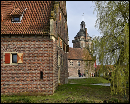 Sternendeuterturm der Vorburg