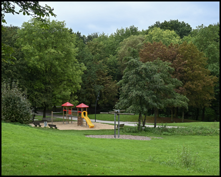 Spielplatz im Revierpark Wischlingen
