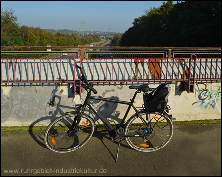 Autobahnbrücke A45