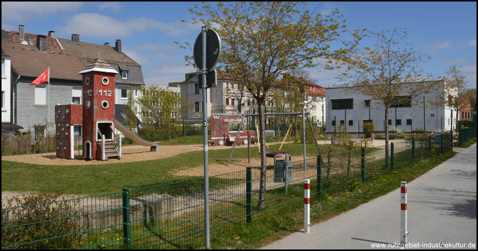 Spielplatz im Feuerwehr-Thema auf dem Gelände des alten Ostbahnhofs