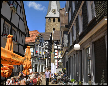 Malerwinkel und St.-Georg-Kirche