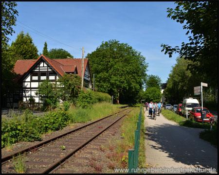 Haltepunkt Witten-Bommern direkt am Radweg
