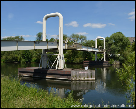 Schwimmbrücke Holtey