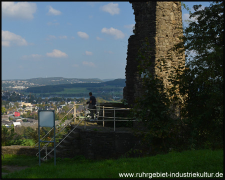 Halber Turm mit dritter Aussichtsplattform