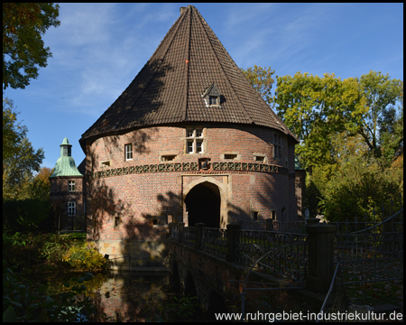 Torhaus von Schloss Bladenhorst in Castrop-Rauxel