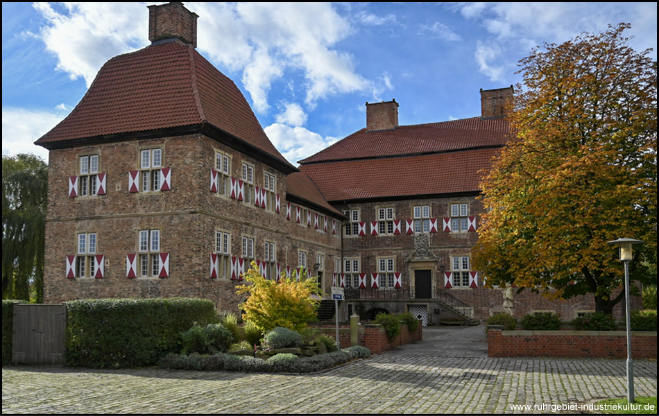Schloss Oberwerries in Hamm im Herbst