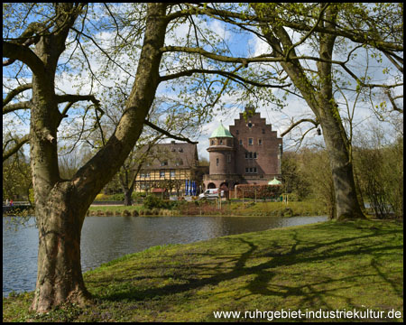 Hauptinsel von Schloss Wittringen in Gladbeck