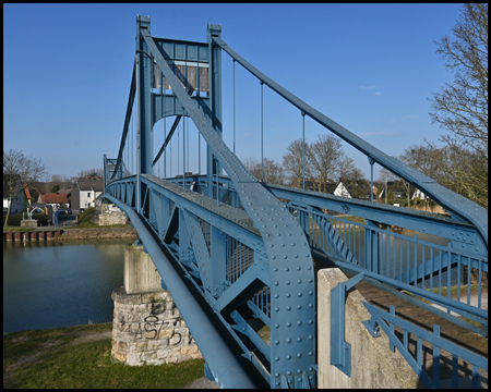 Schulwegsteg über den Datteln-Hamm-Kanal