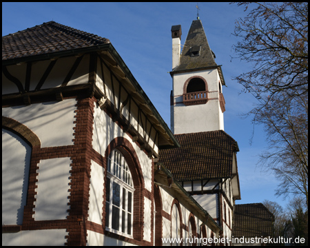 Alter Turm von der Westseite gesehen