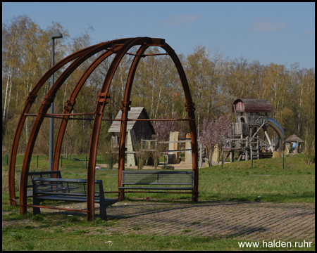 Seilfahrt im Lippepark: Rastplatz und Spielplatz