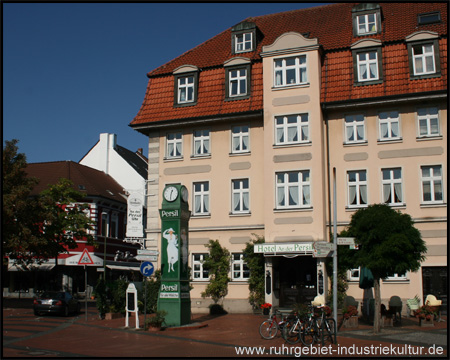 Persiluhr in der Innenstadt Lünens