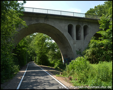 Viadukt Munscheider Damm (Blick zurück)