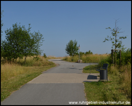 Zugang zum Springorumpark am Bahnhof Weitmar