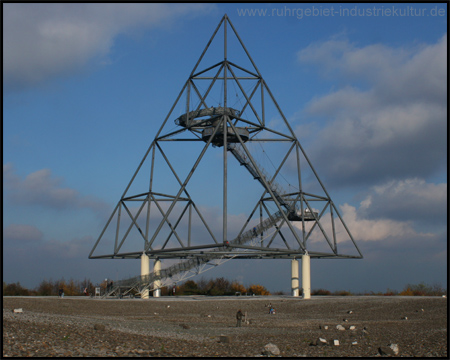 Berühmteste Landmarke im Ruhrgebiet: Der Tetraeder in Bottrop