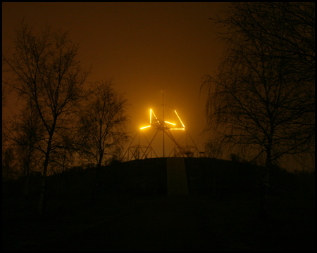 Tetraeder im Nebel