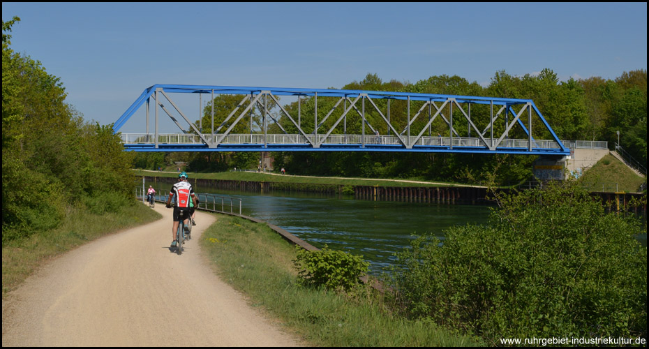 Blick zurück auf den Radweg aus Richtung Haltern kurz vor Sickingmühle