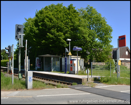 Bahn-Haltepunkt in Ardey: Ausgangspunkt der Tour