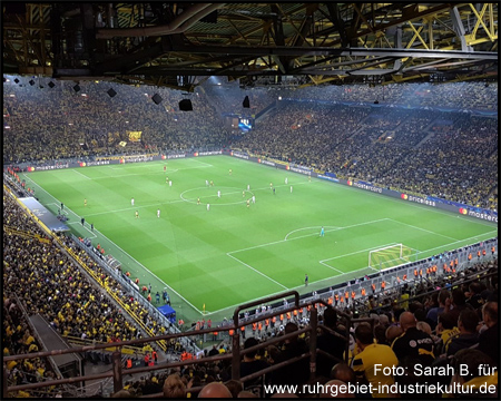 Volles Haus: Westfalenstadion im Spielbetrieb