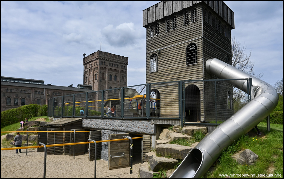 Themenspielplatz "Zeche Knirps" auf dem Gelände der Zeche Hannover