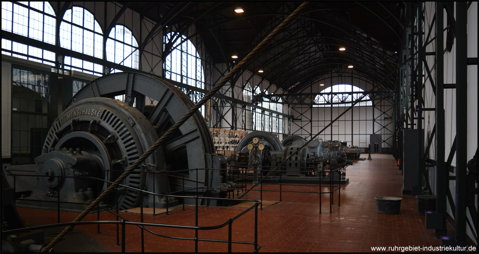 Blick aus der Westlichen Seite der Maschinenhalle (Gegenrichtung zum ersten Panoramabild)