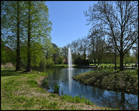 Teich mit Fontäne